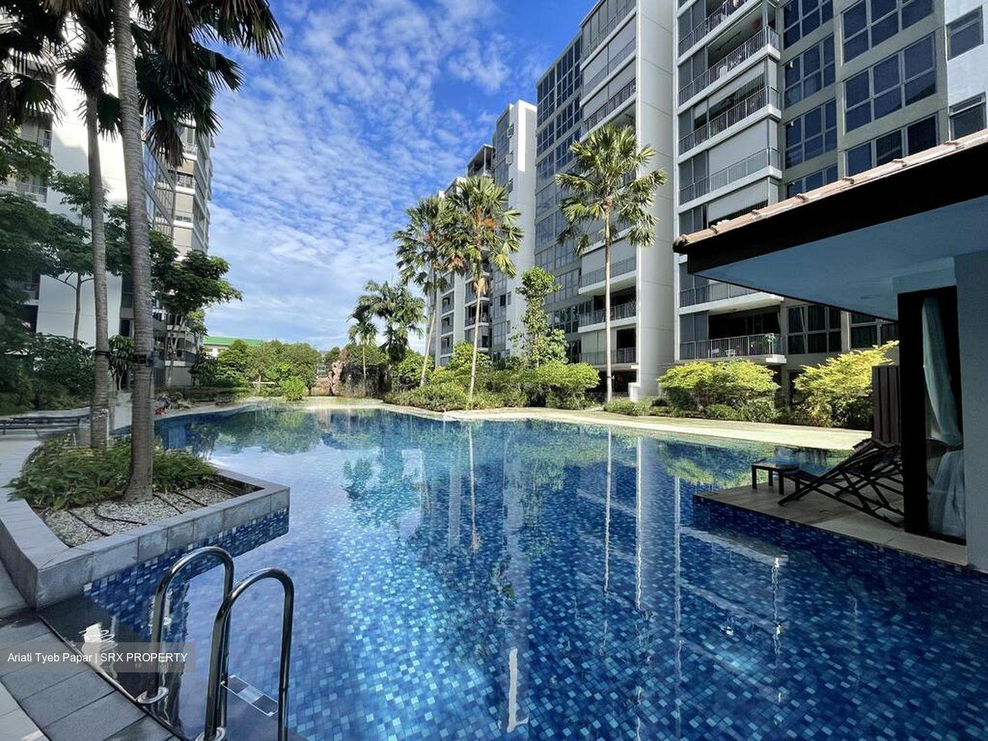 Northpoint Drive (D27), Condominium #499456081
